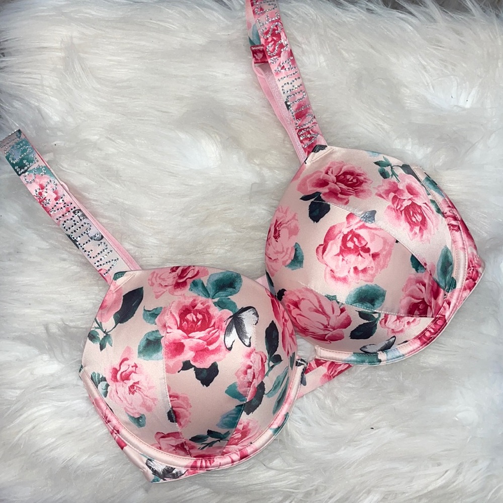 Very sexy push-up bra
